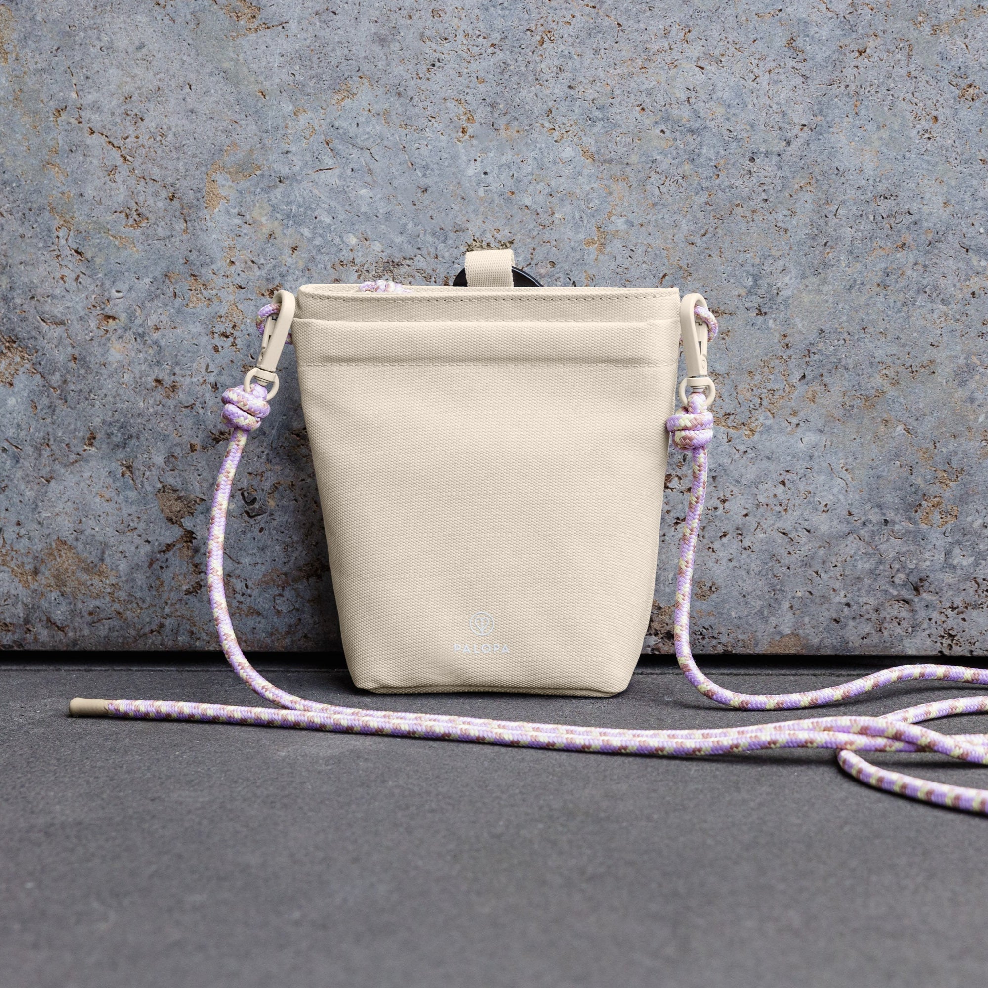 お散歩ポシェット ブラック / Dog Snack Bag Karl