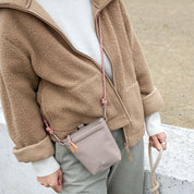 お散歩ポシェット ブラック / Dog Snack Bag Karl